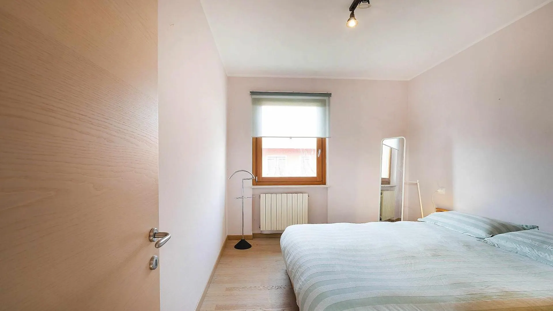 Dimora Madon Nina Posizione Tranquilla A Lazise Apartment