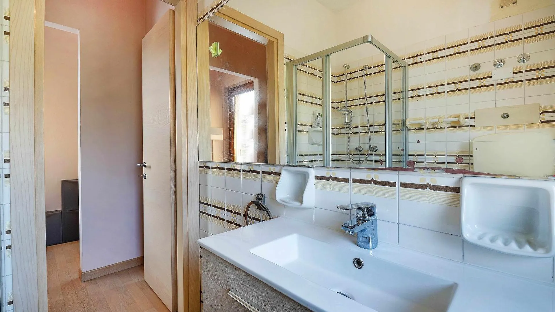 Dimora Madon Nina Posizione Tranquilla A Lazise Apartment